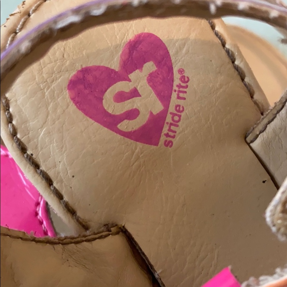 Stride Rite sandals with Velcro straps - Picture 3 of 4